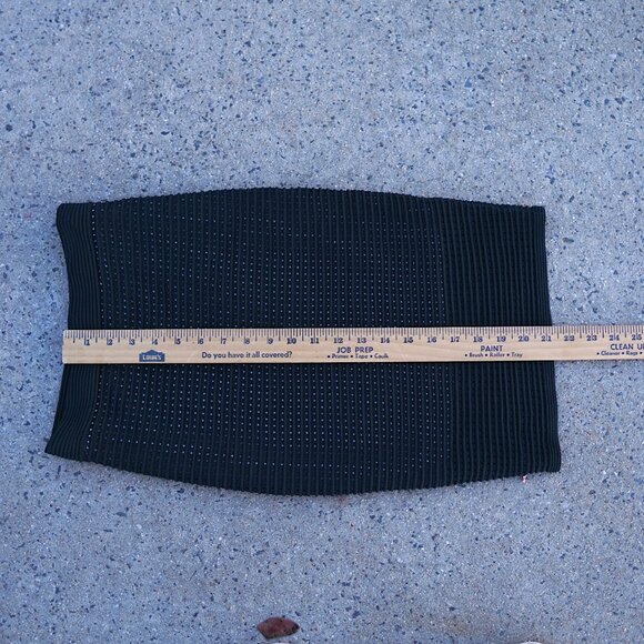 BEBE Green Ottoman Knit Pencil Skirt XS Curve Tracing Ribbed Stretch $91+ - Picture 6 of 11